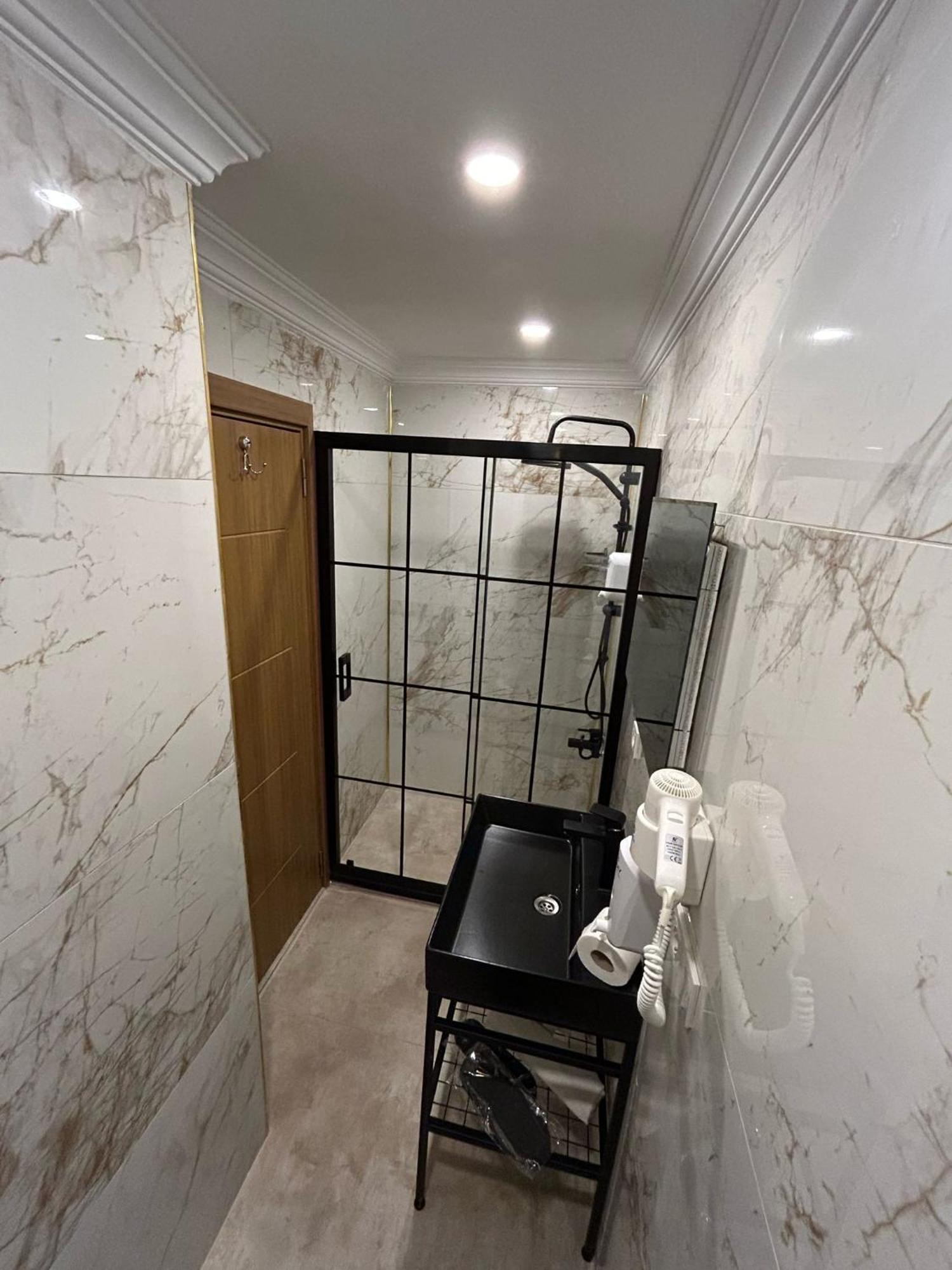 Hira Hotel Istanbul Ngoại thất bức ảnh